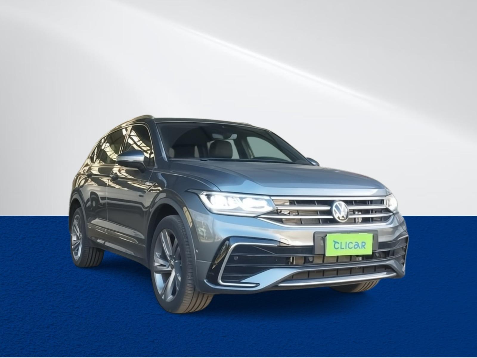 Station Wagon Volkswagen Tiguan