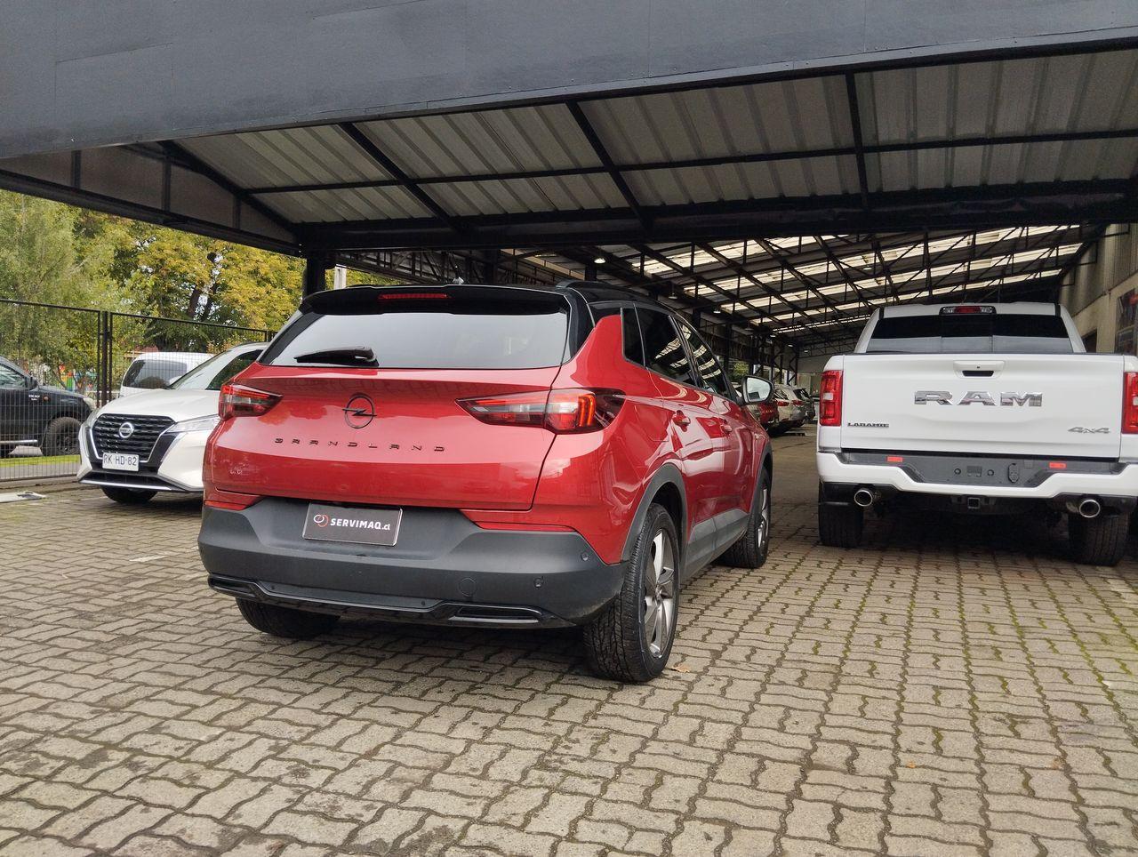 Station Wagon Opel Grandland